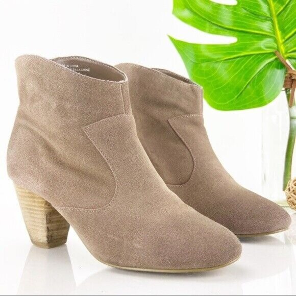 Ecote Urban Outfitters Women's Alexandra Boot Size 9 Block Heel Tan Taupe Suede - Picture 1 of 11